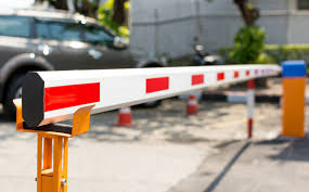 Automated boom gate system for secure access control