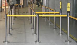 Queue management system for organized customer service